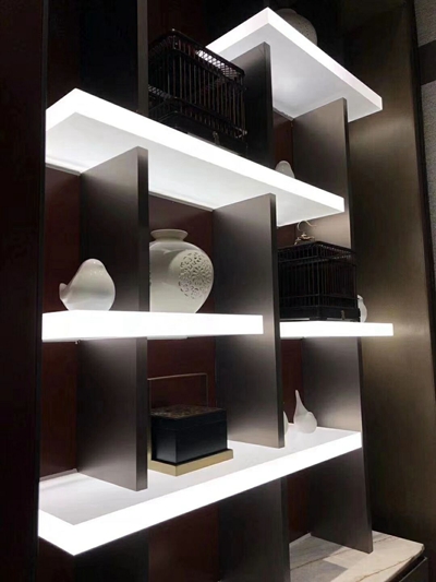 Illumination shelf